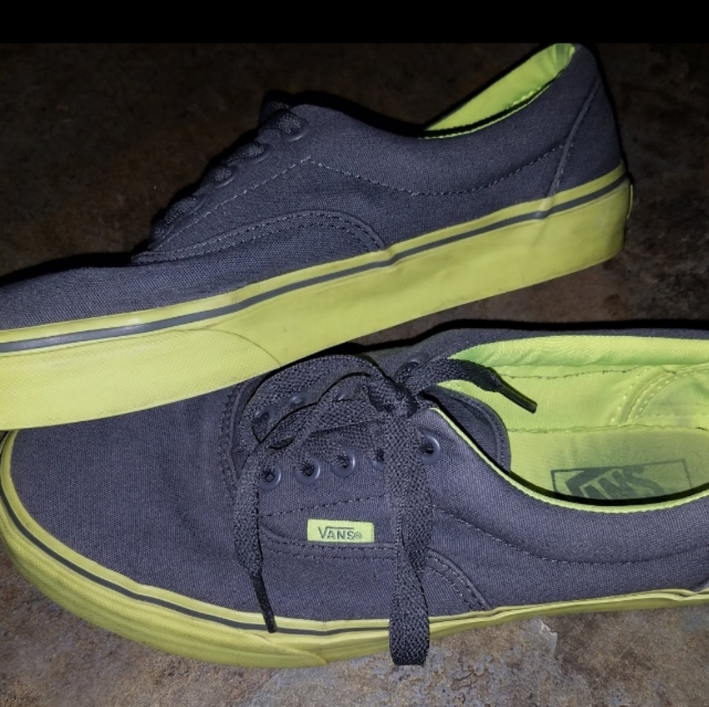 Vans shoes